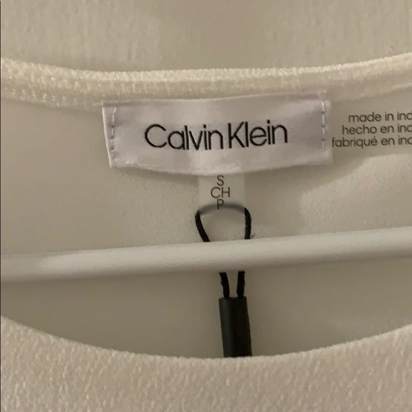 Top - Picture 4 of 6